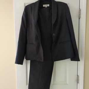 Dress suit